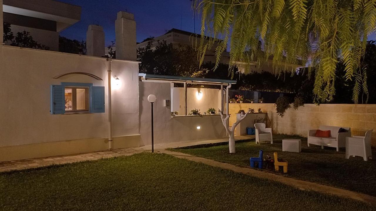 Villino Tronchetto Bianco Bed & Breakfast Mola di Bari Luaran gambar